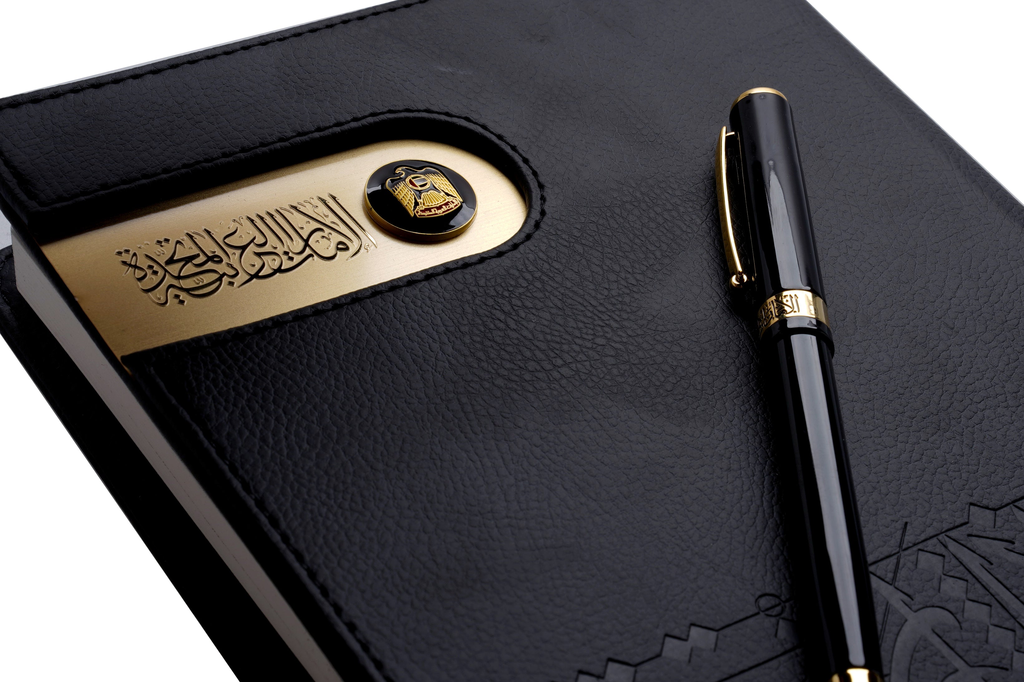 Rovatti Notebook 3 UAE Horizontal