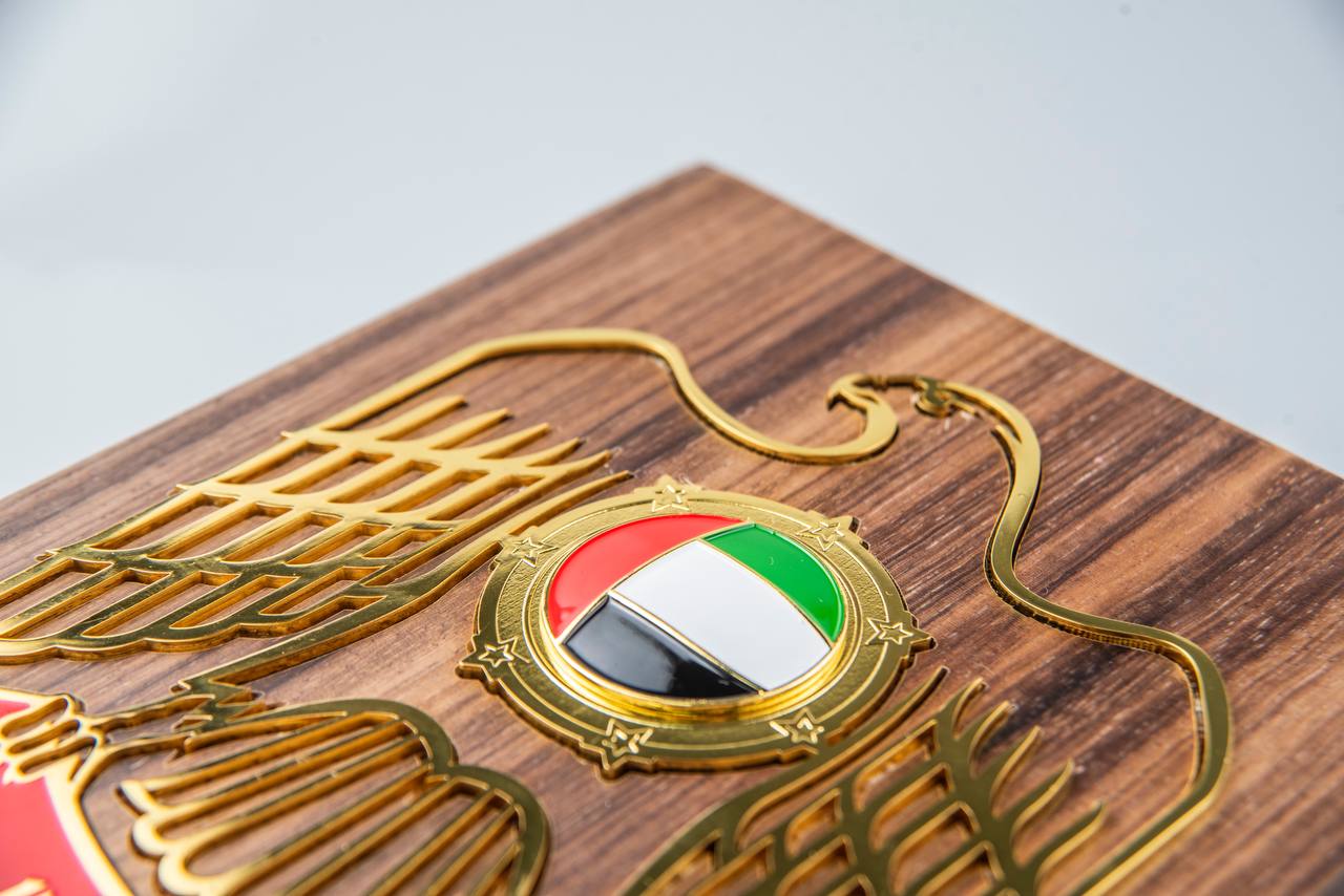 كأس روفاتي الخشبي للصقور الإمارات العربية المتحدة